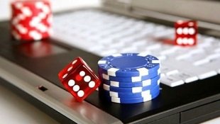 Antarmuka permainan Tarung Mesin di mega888